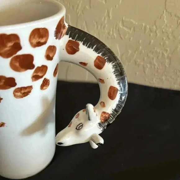 VTG….Cute Giraffe 12oz Mug Great Condition - Picture 2 of 6